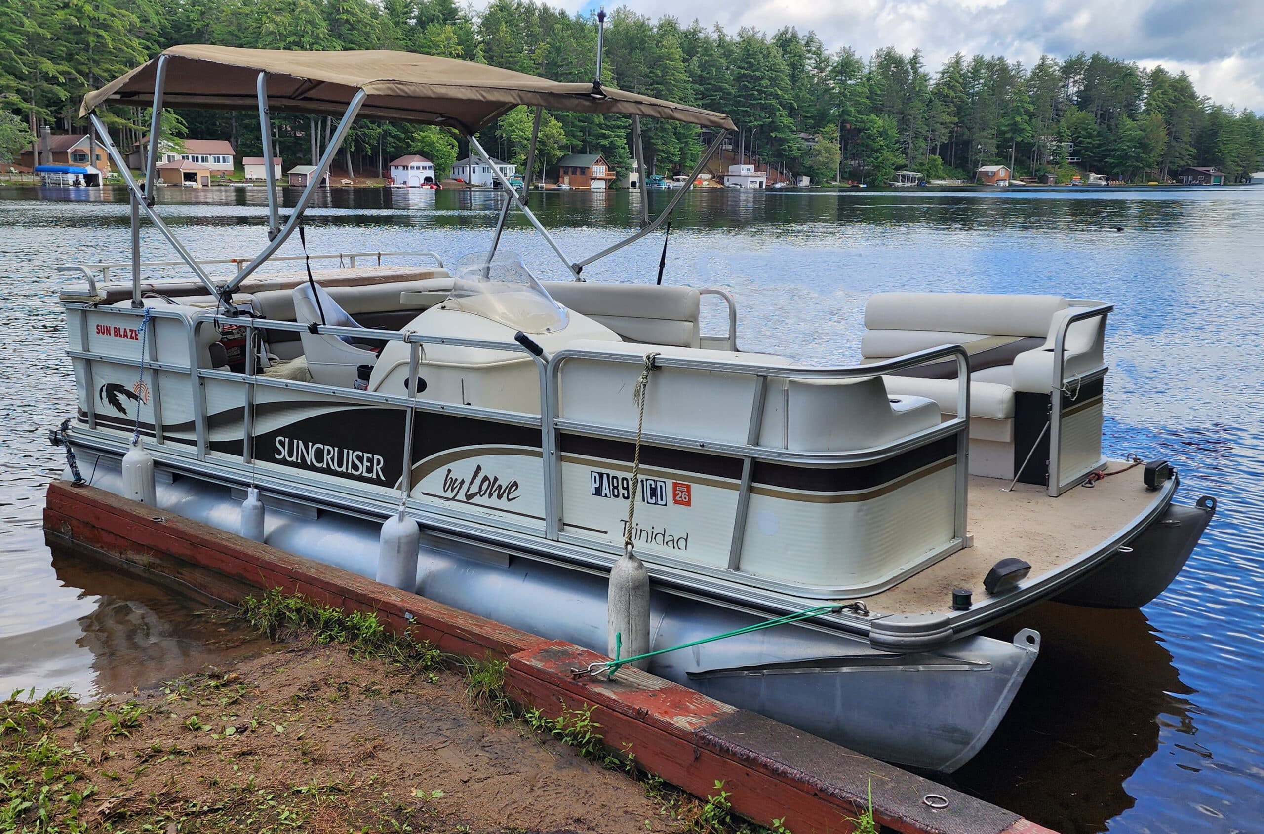 Brantingham Lake Pontoon Boat Rentals