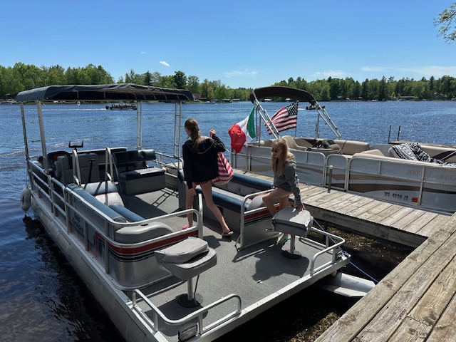 Grant Island Gasoline 1 Gas Lake