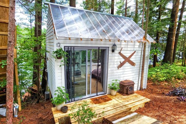 Adirondack Cabin Rentals - The Deux - Stabbin Cabin #2