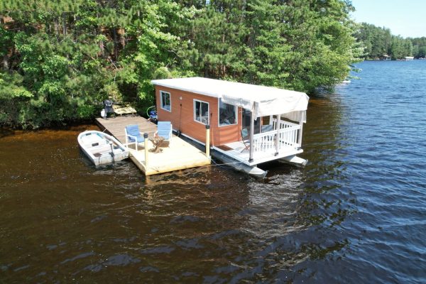 Grant Island House Boat